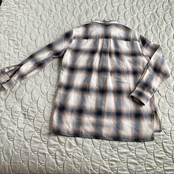 Madewell Oversized Flannel - Picture 6 of 16